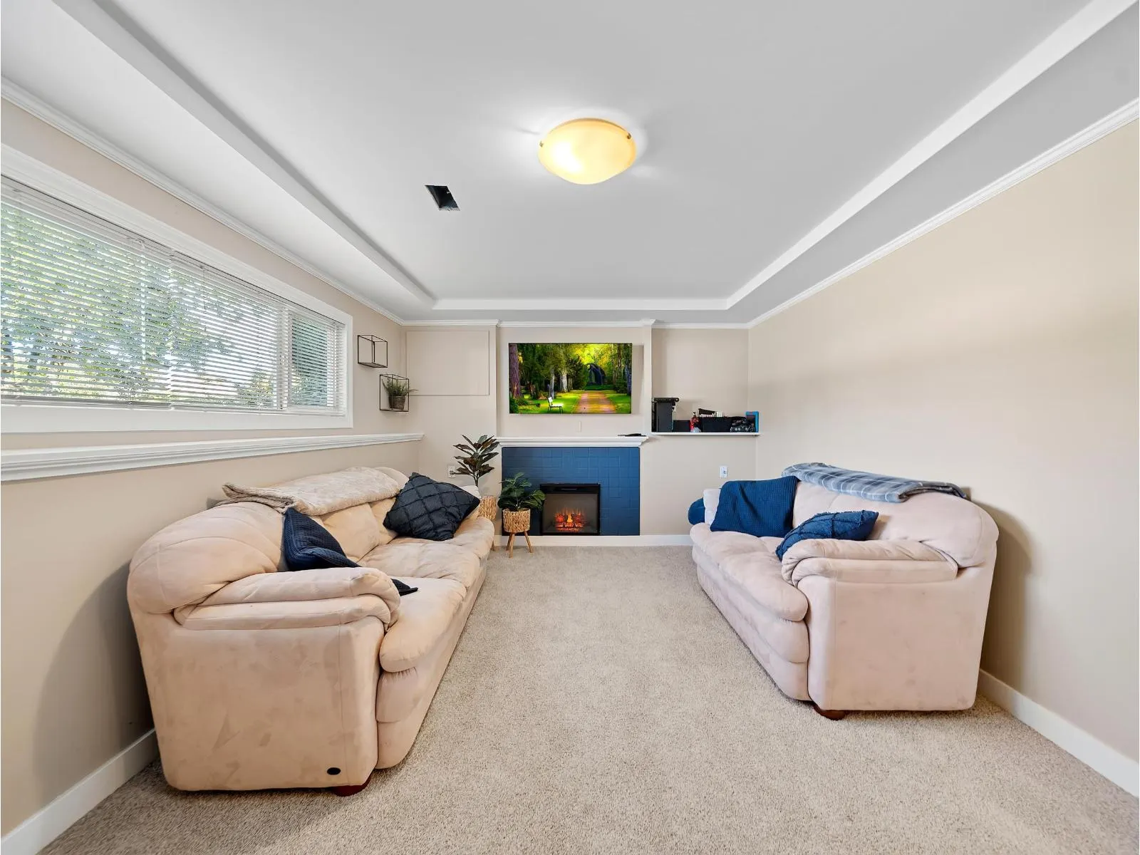 17022 HEREFORD PLACE