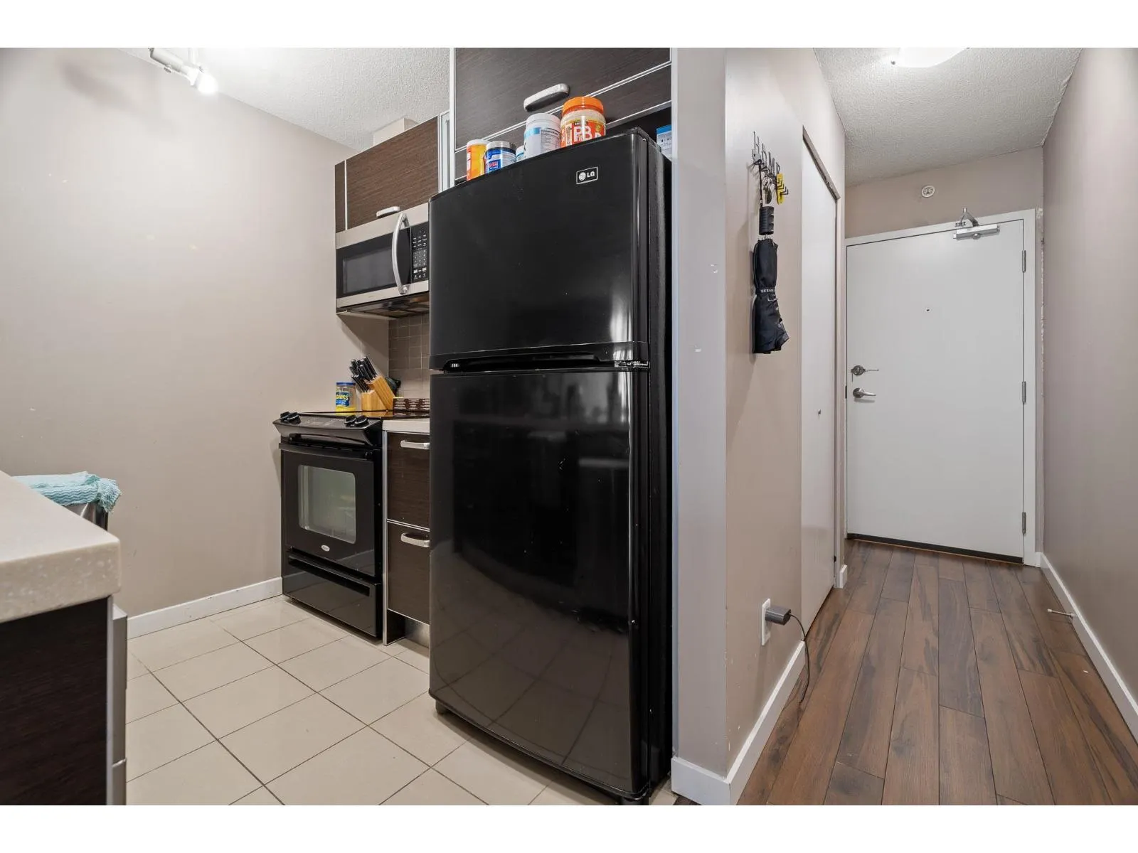 3008 13688 100 AVENUE