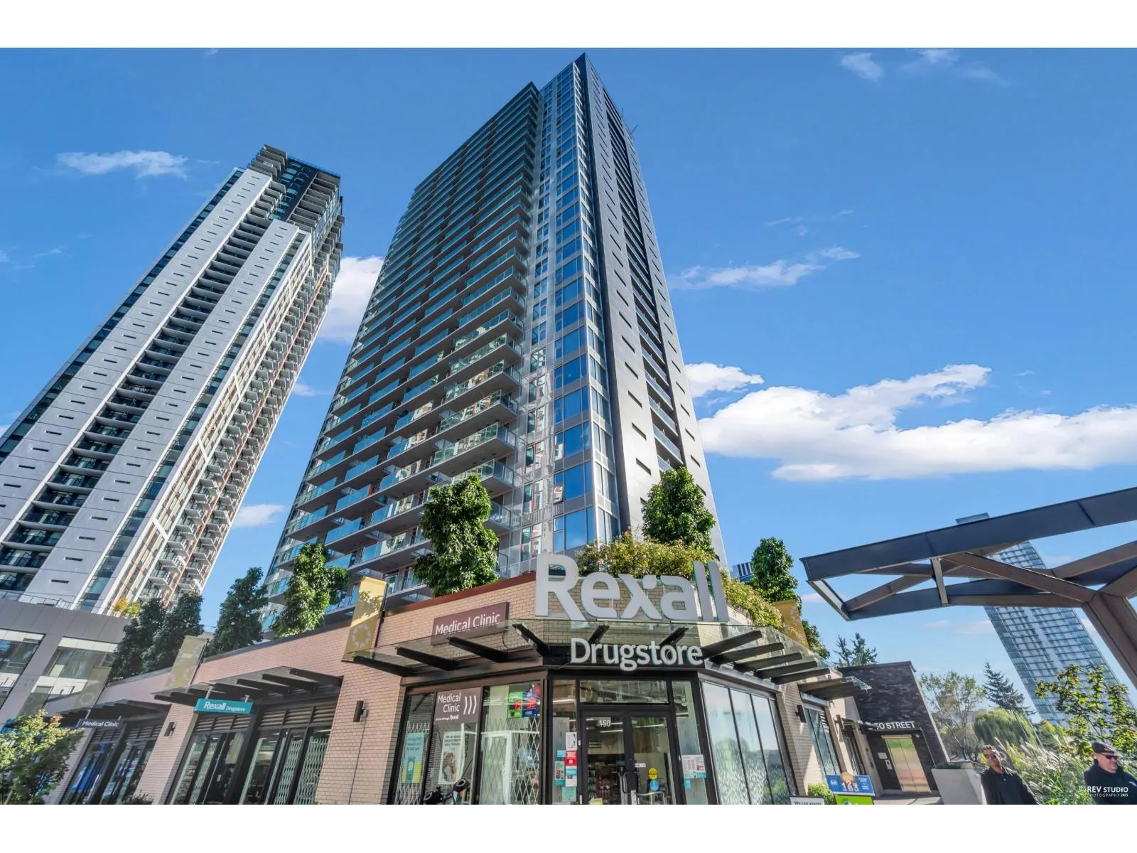 1508 13655 FRASER HIGHWAY