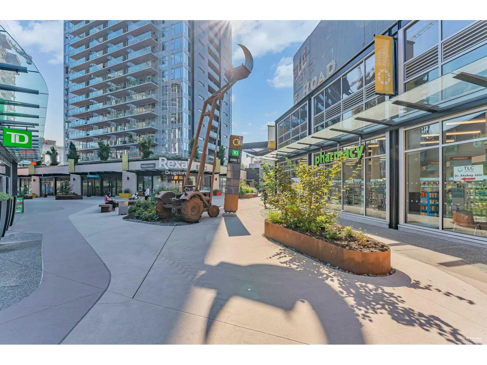 1508 13655 FRASER HIGHWAY