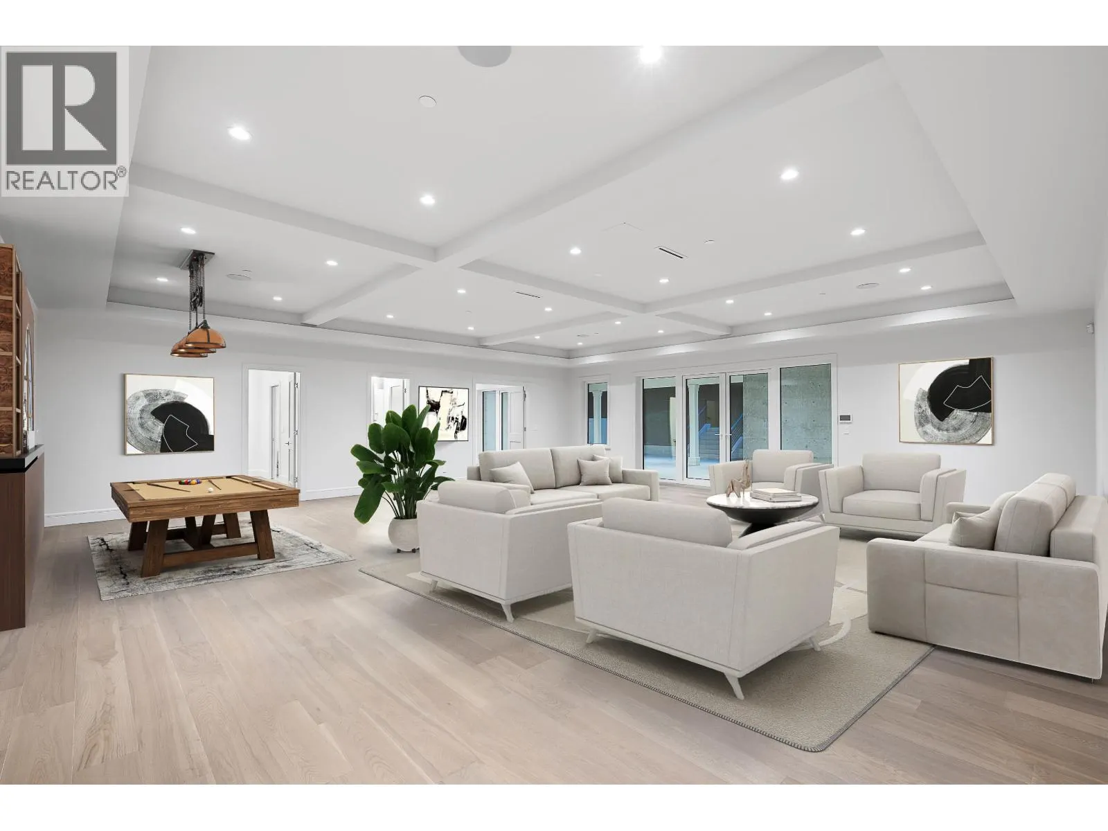 360 SOUTHBOROUGH DRIVE