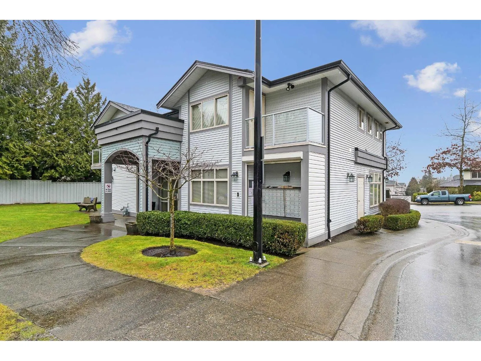 136 20820 87 AVENUE