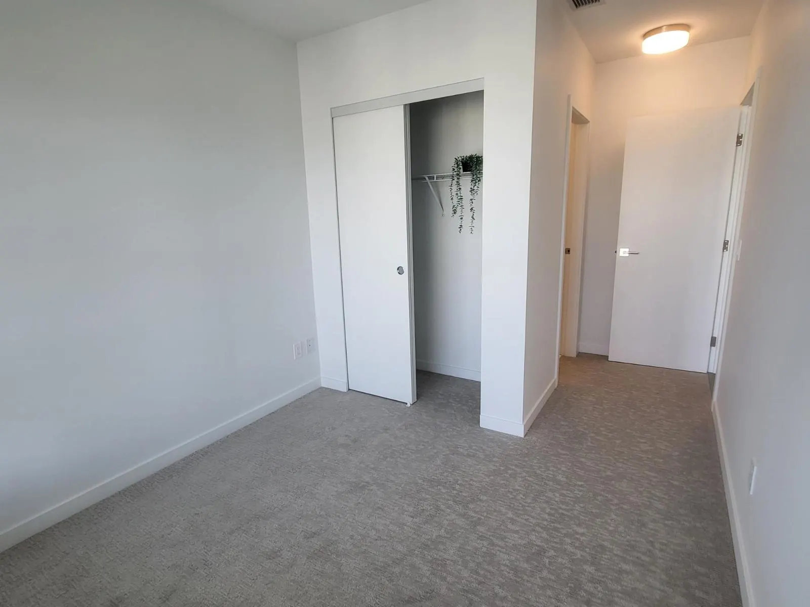 3305 13350 CENTRAL AVENUE