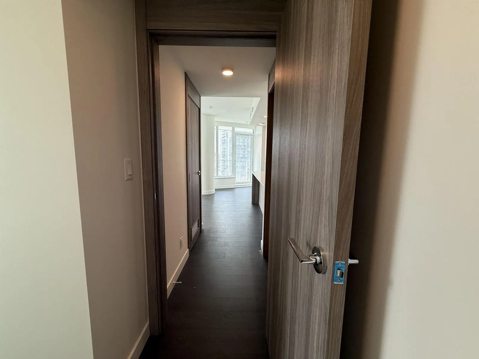 807 13768 100 AVENUE