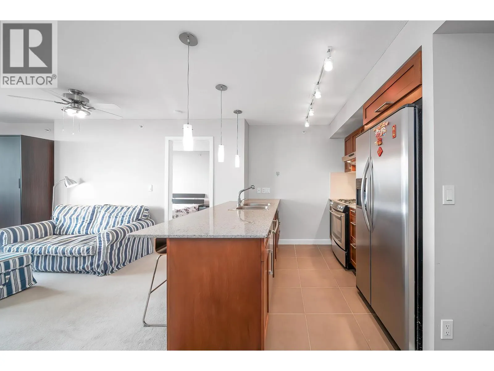 1205 7088 SALISBURY AVENUE