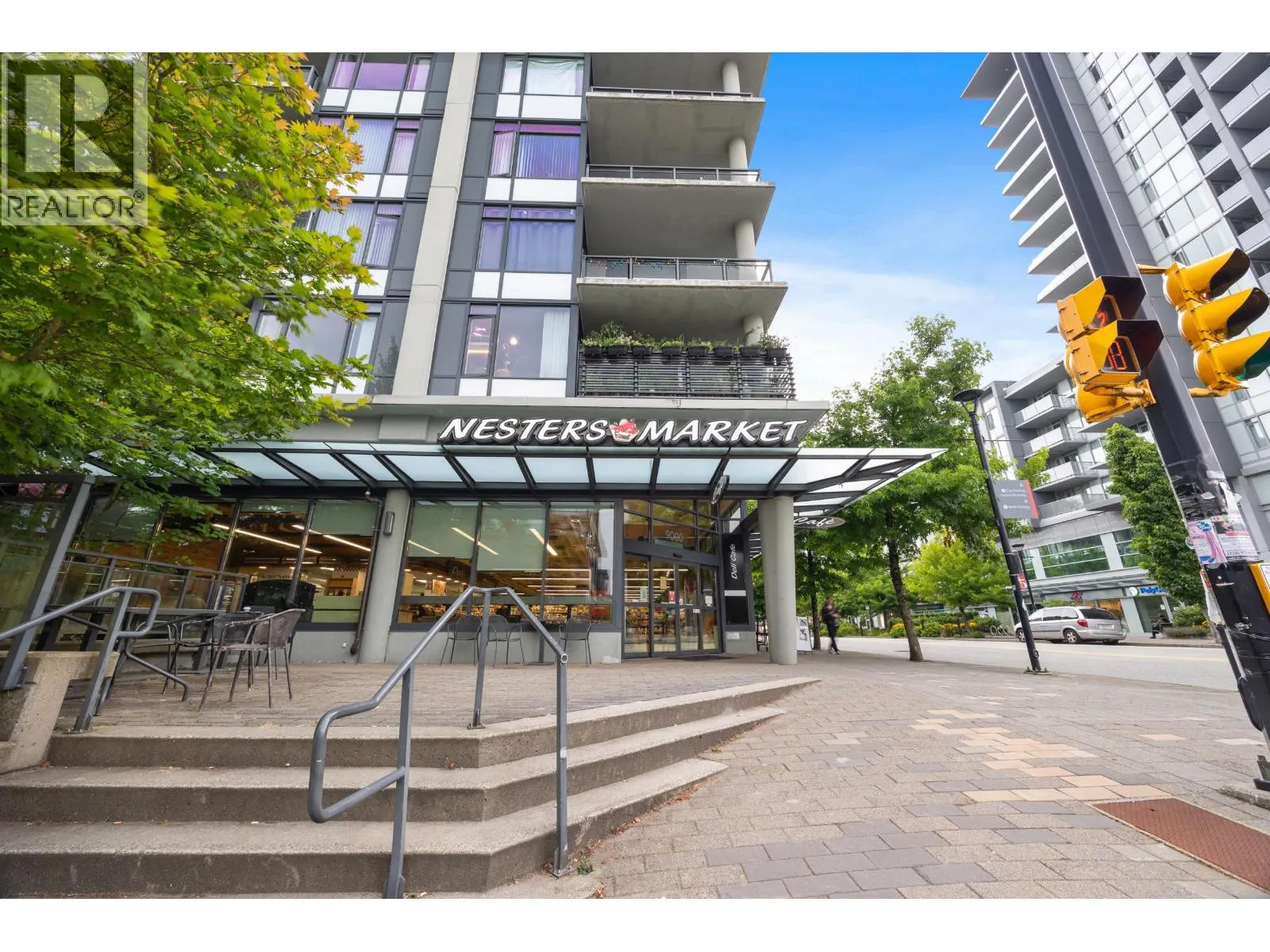 310 9339 UNIVERSITY CRESCENT