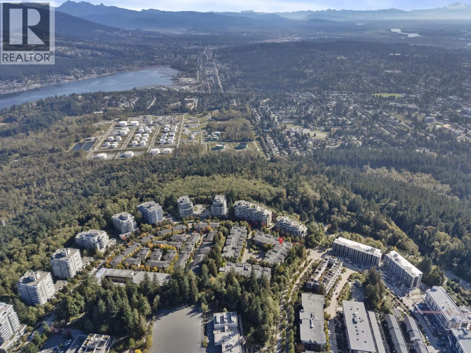 310 9339 UNIVERSITY CRESCENT