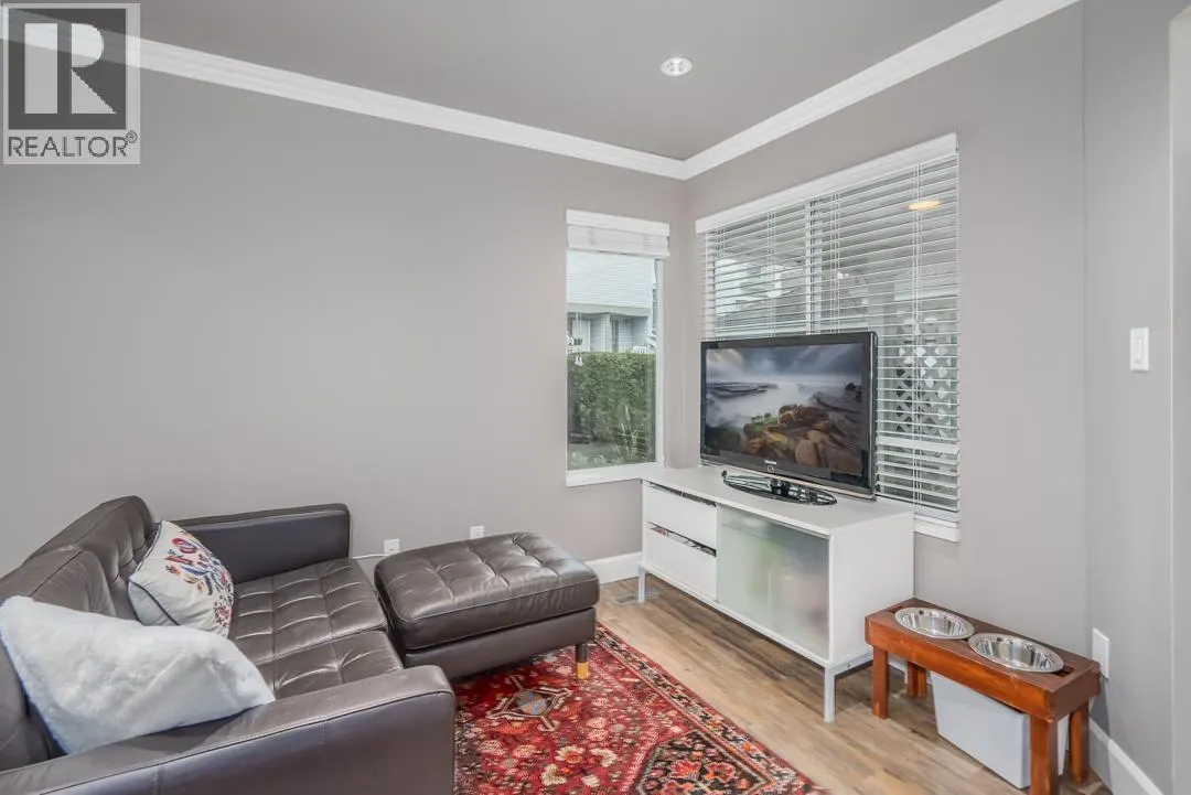 31 12331 PHOENIX DRIVE