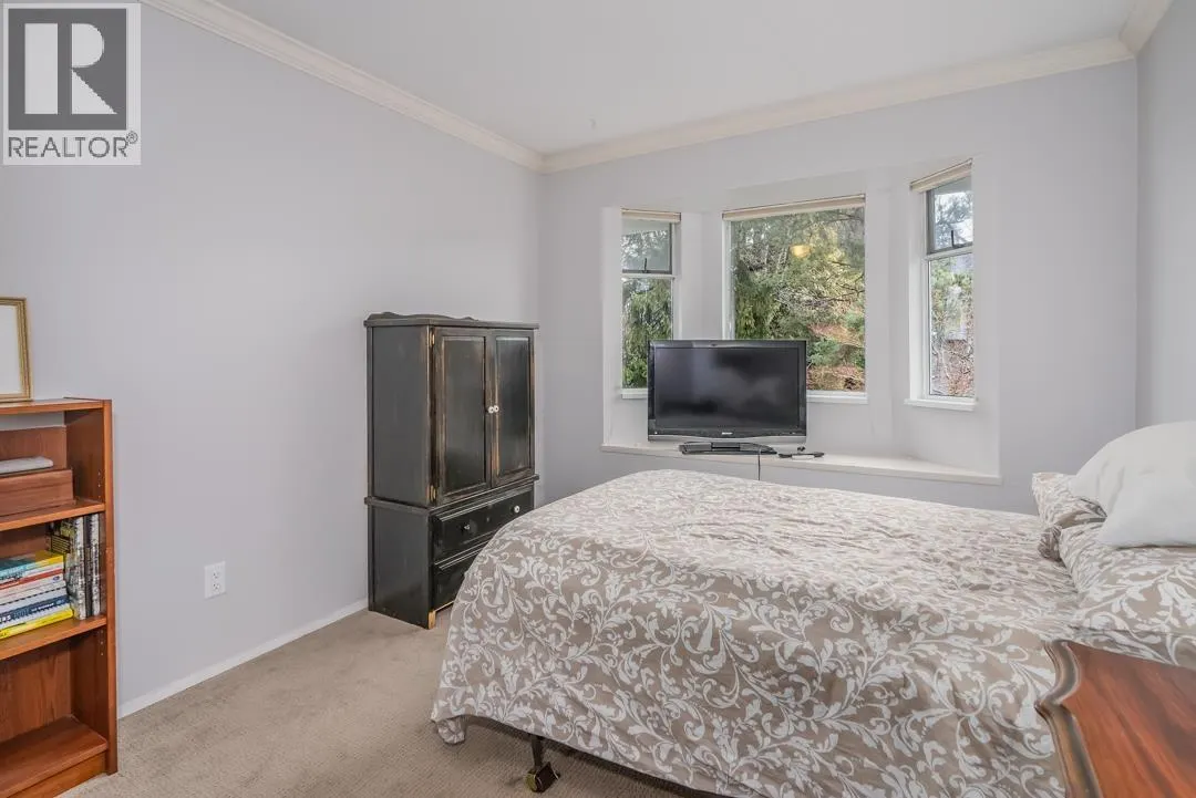 31 12331 PHOENIX DRIVE