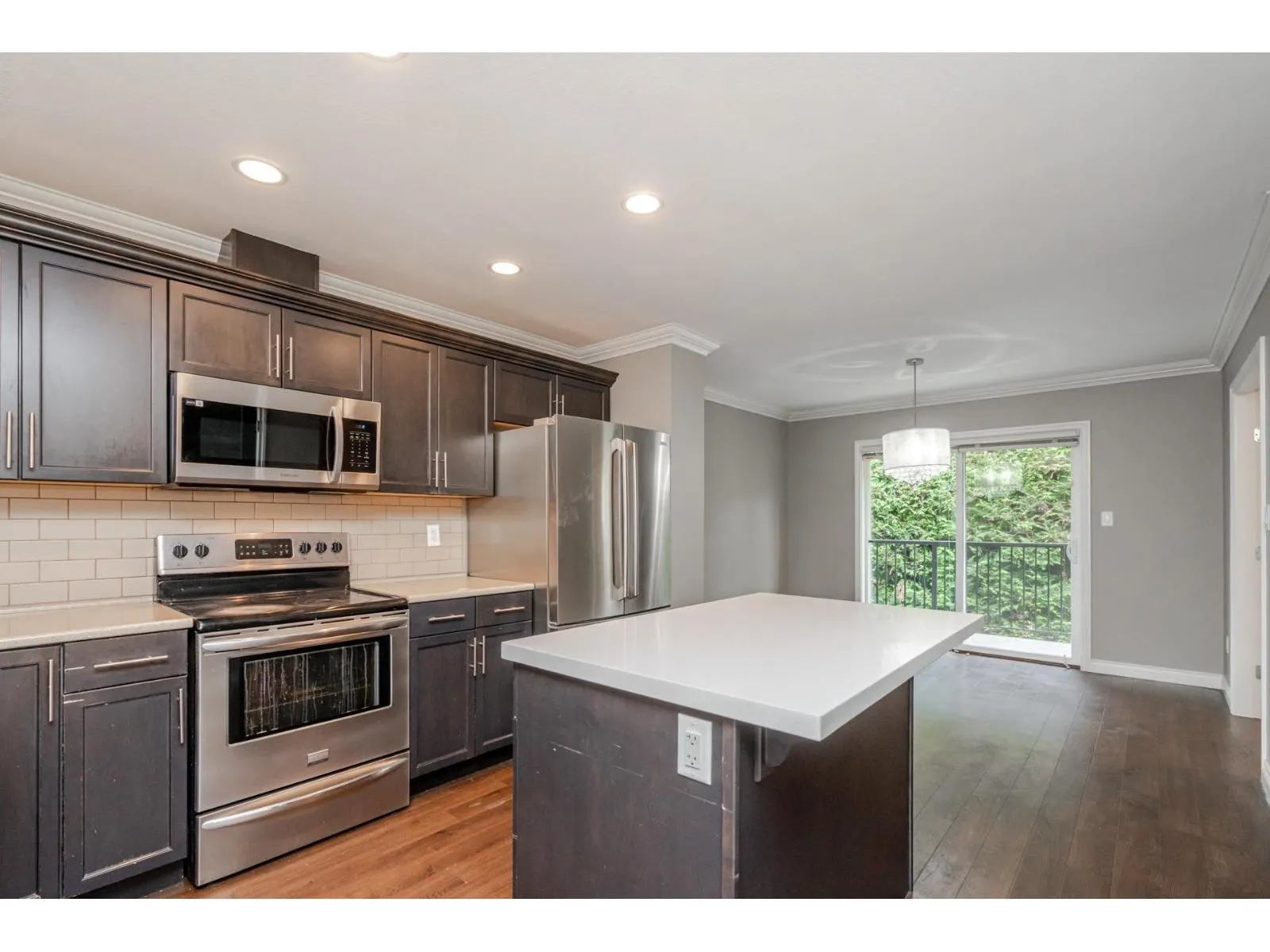 21 1609 AGASSIZ-ROSEDALE HIGHWAY NO 9 HIGHWAY|Agassiz