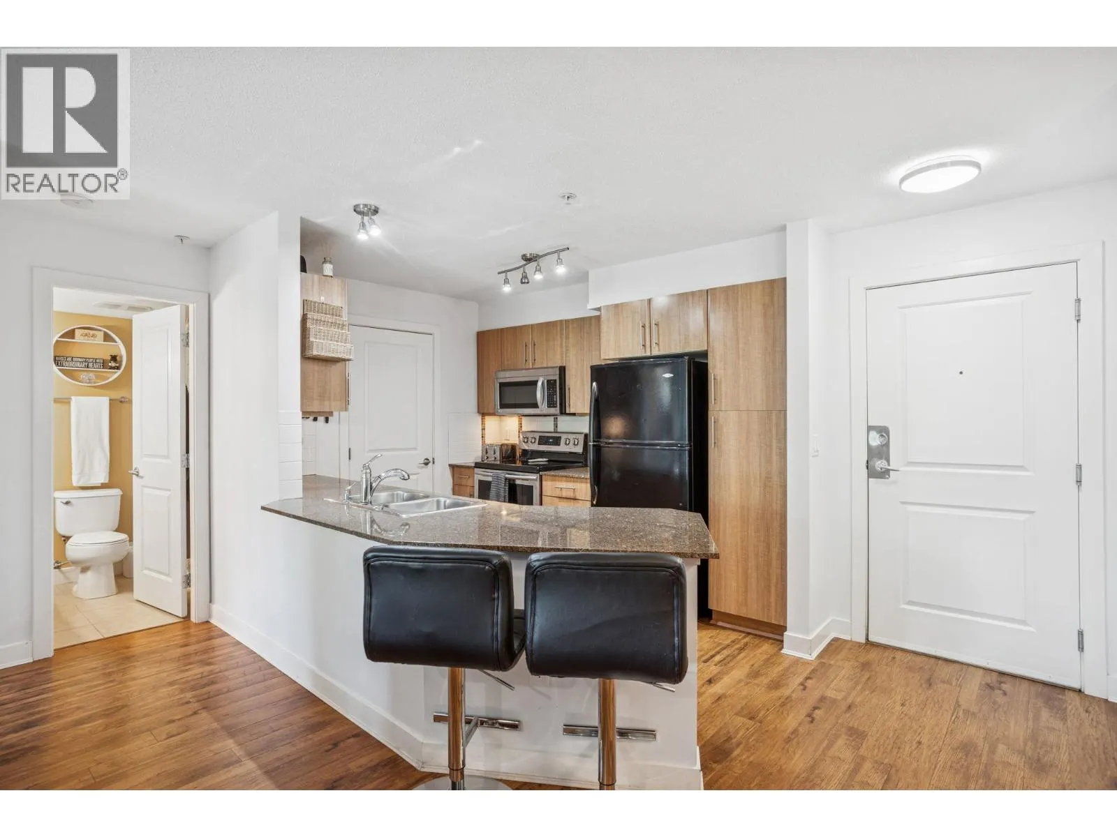 305 12020 207A STREET