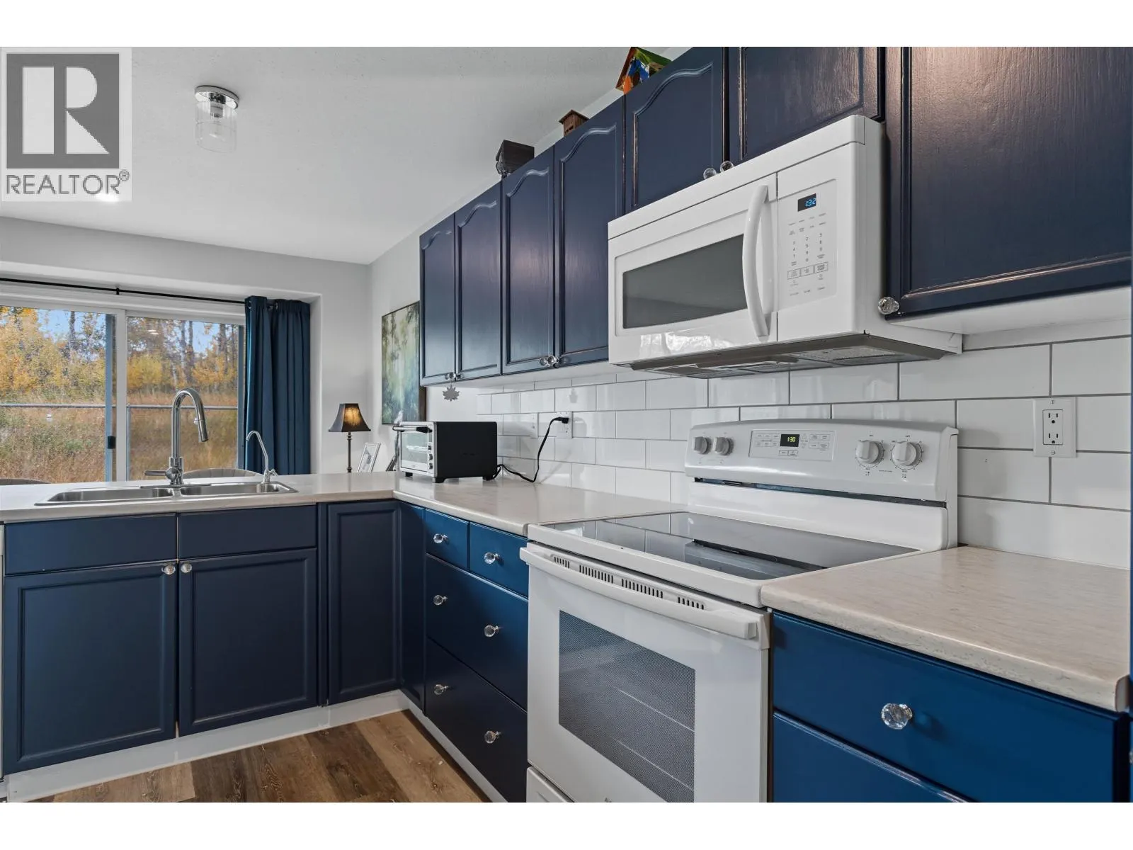 303 JERSEY PLACE