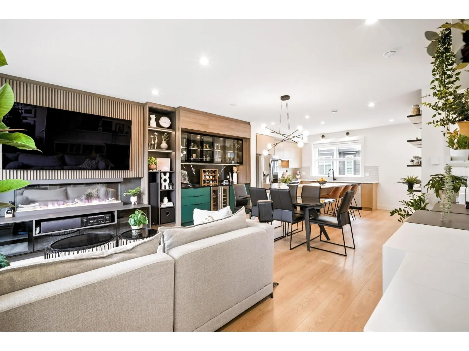 30 19255 ALOHA DRIVE