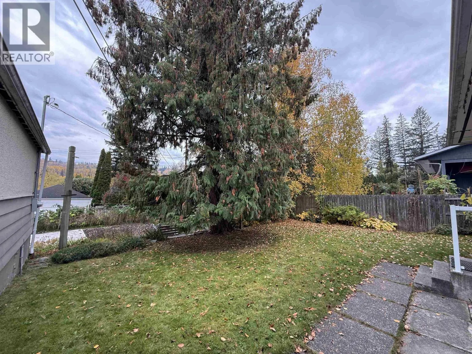 956 YORSTON AVENUE