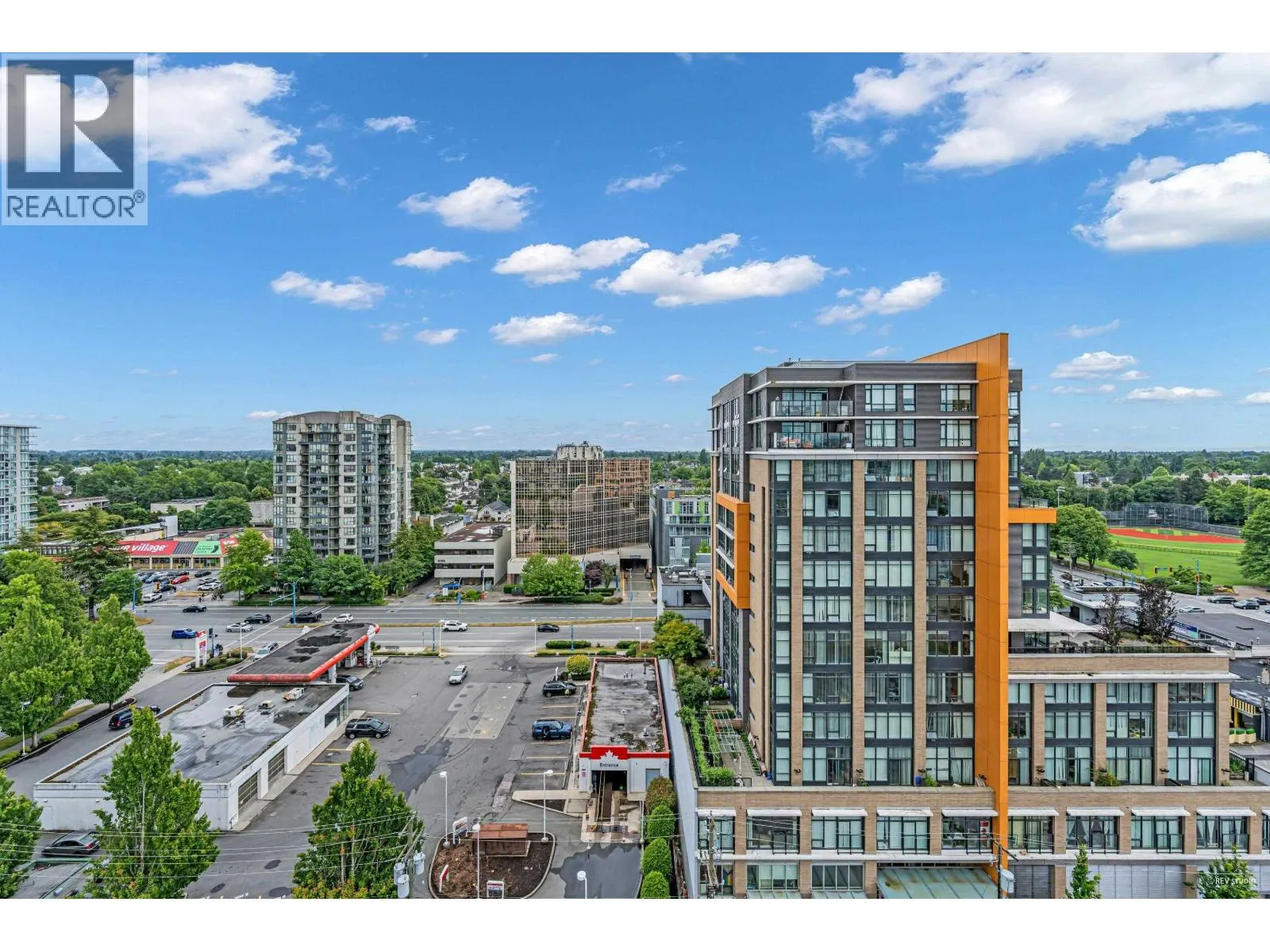 1202 8111 ANDERSON ROAD