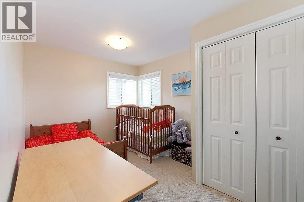 115 W 43RD AVE