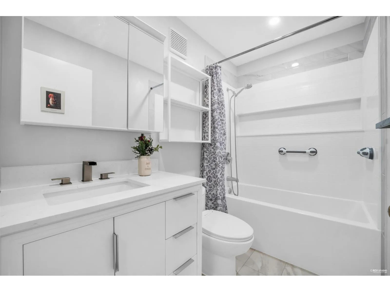 102 12044 S BOUNDARY DRIVE