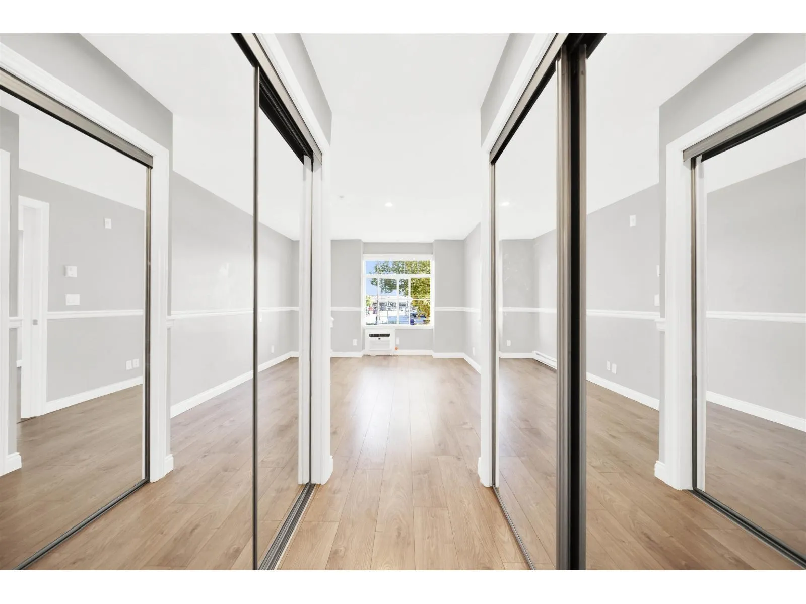 279 20180 FRASER HIGHWAY