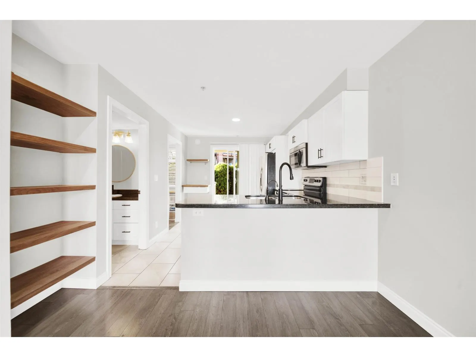 279 20180 FRASER HIGHWAY