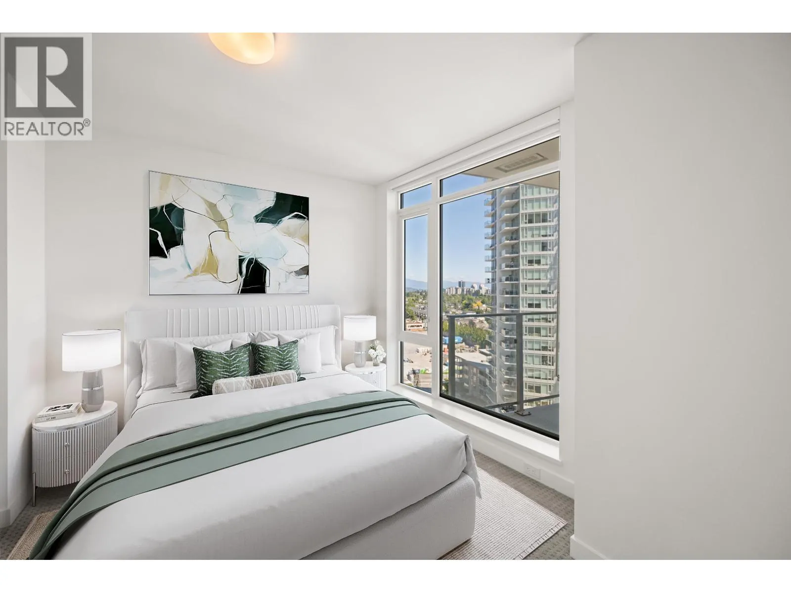1305 7683 PARK CRESCENT