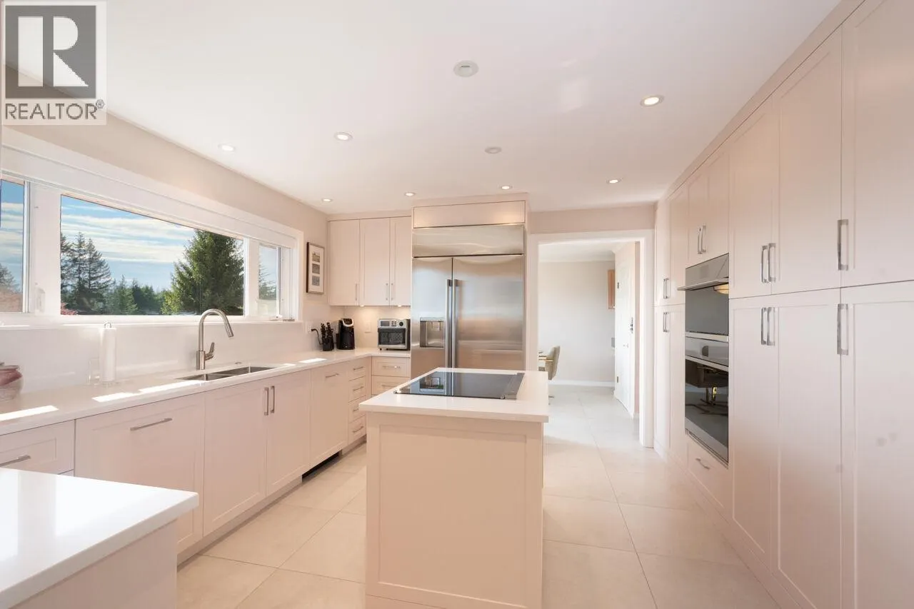 4228 ROCKRIDGE CRESCENT