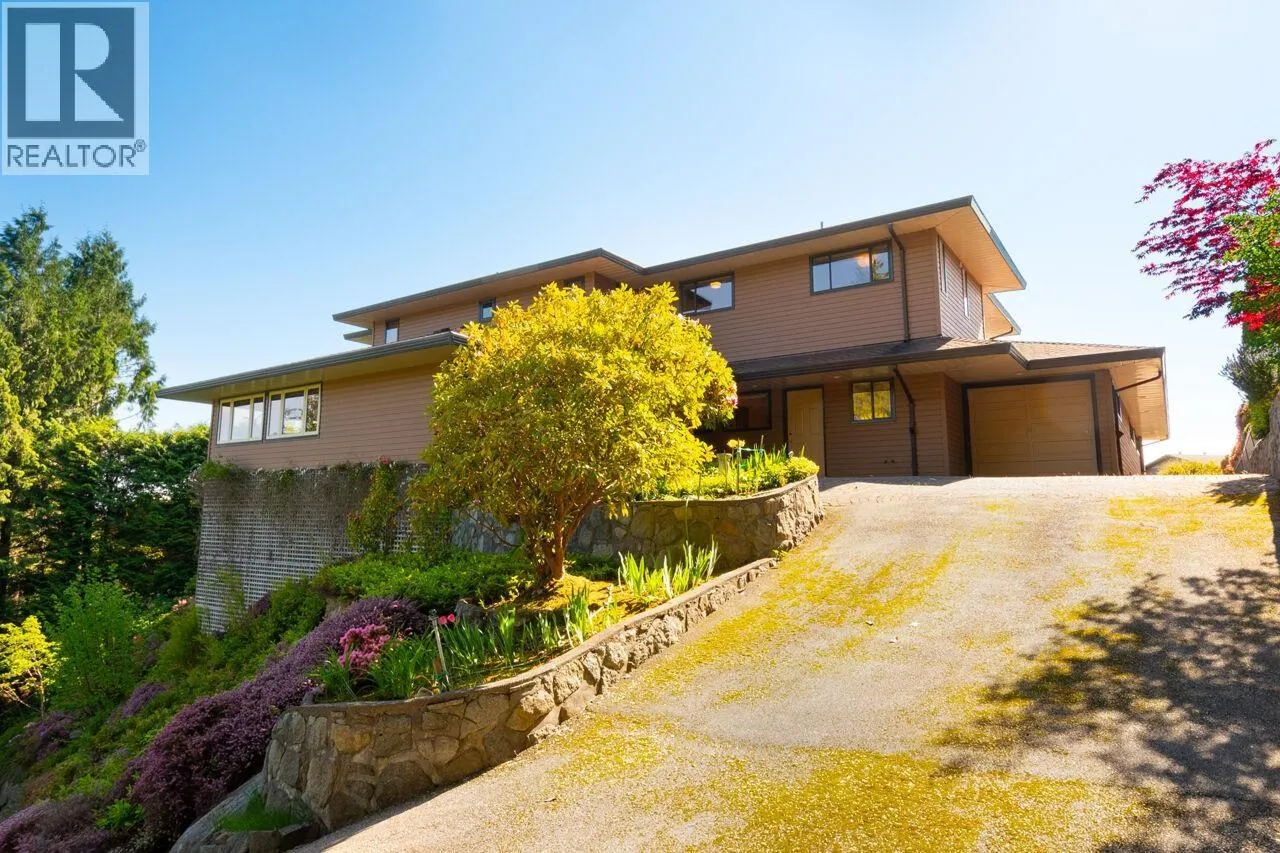 4228 ROCKRIDGE CRESCENT