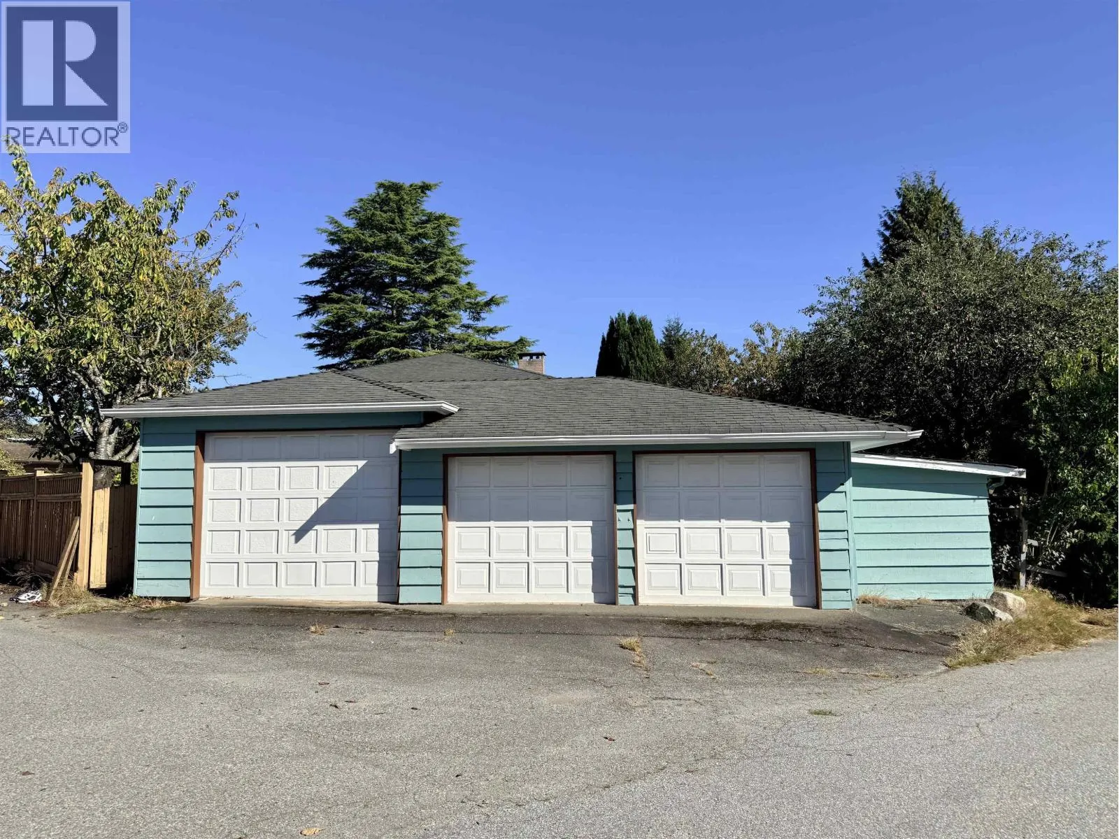 7275 SHAWNEE PLACE