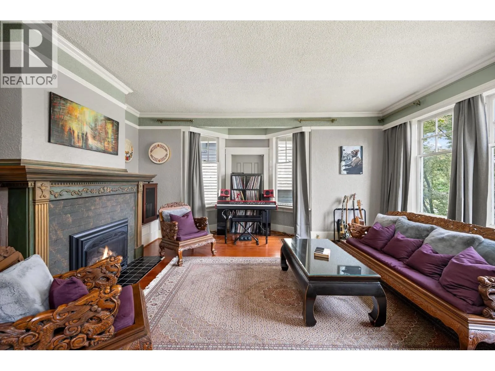 922 FIFTH STREET