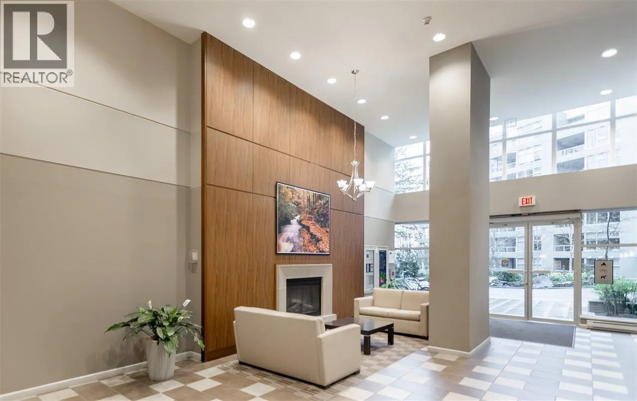305 9232 UNIVERSITY CRESCENT