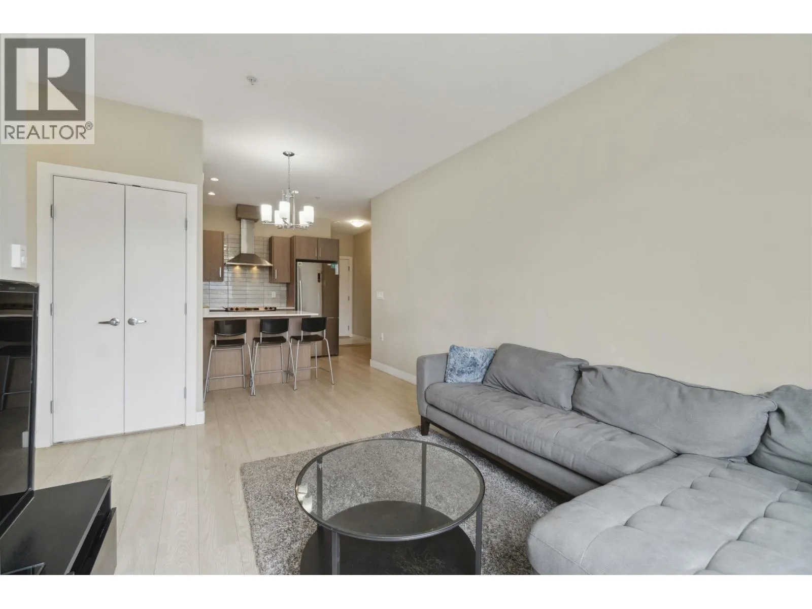 PH8 1838 RENFREW STREET