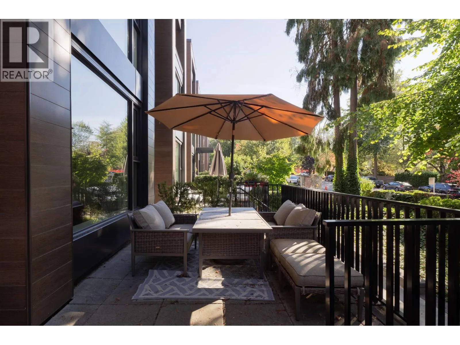 1577 W 57TH AVENUE