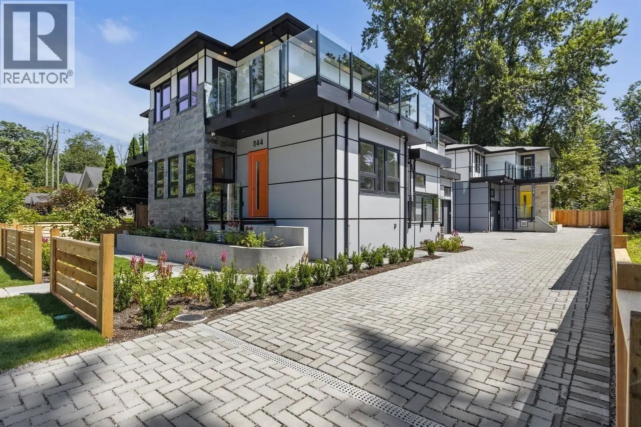 842 ST. DENIS AVENUE