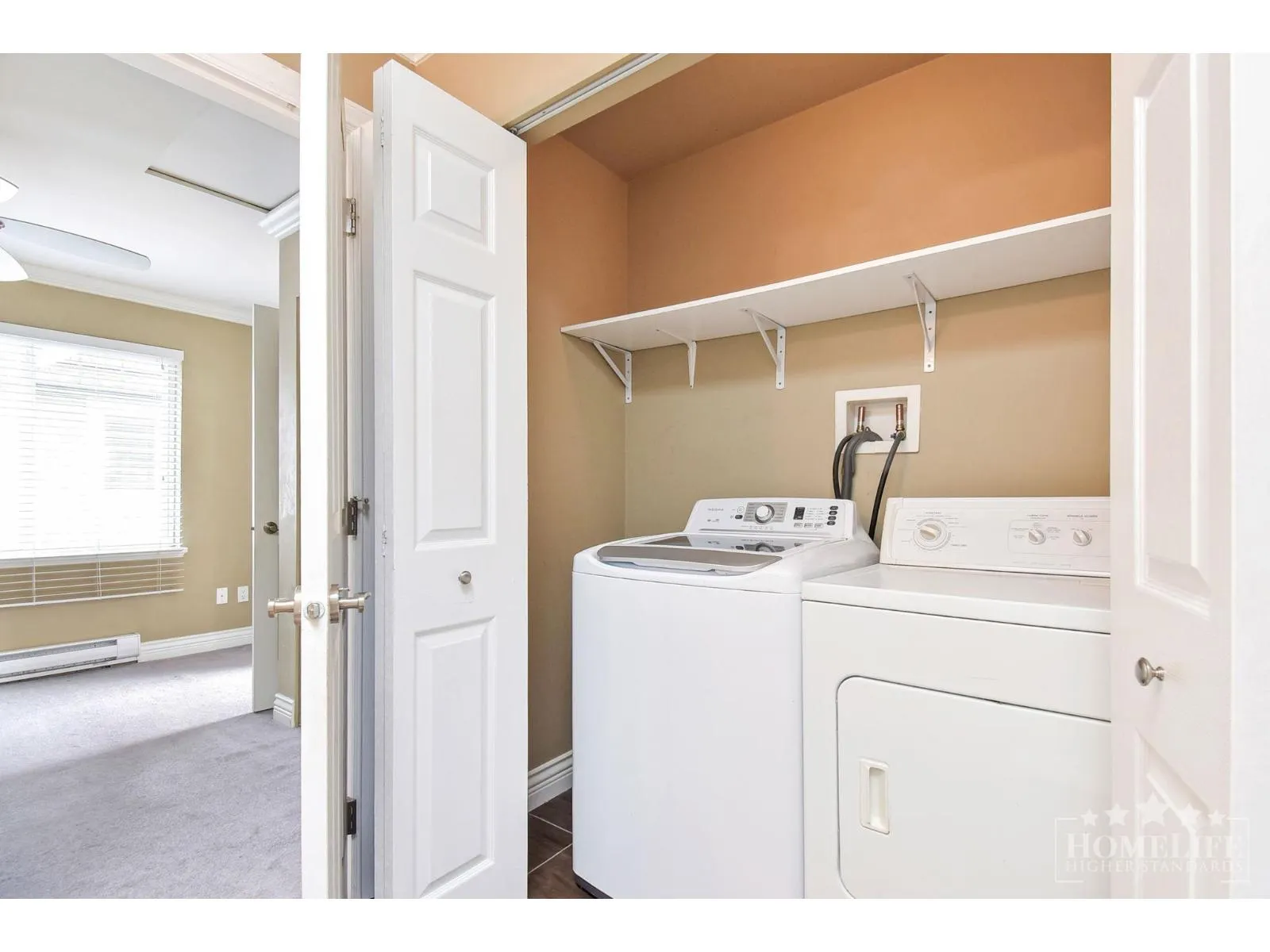 Coach House 7052 195 STREET