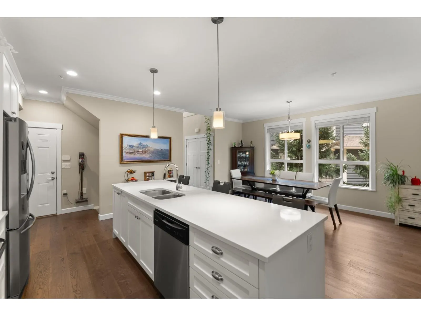 20 7059 210 STREET
