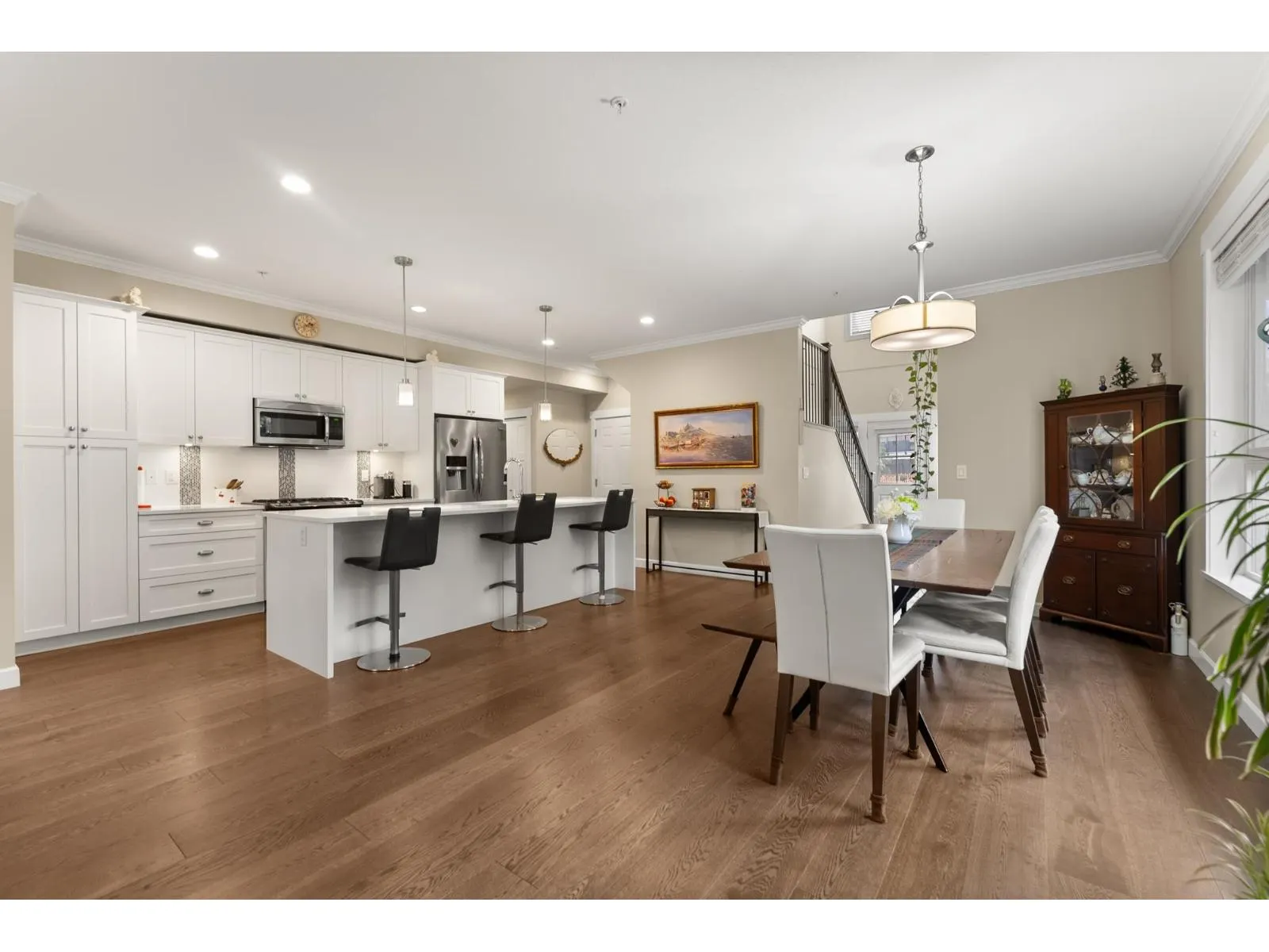 20 7059 210 STREET