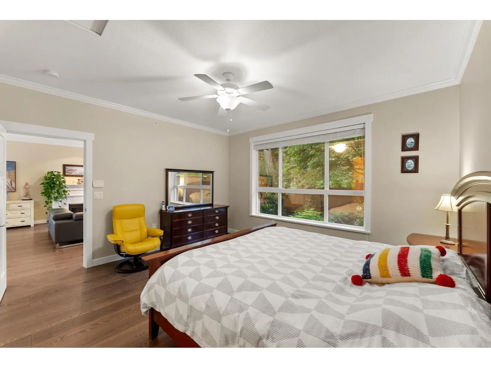 20 7059 210 STREET