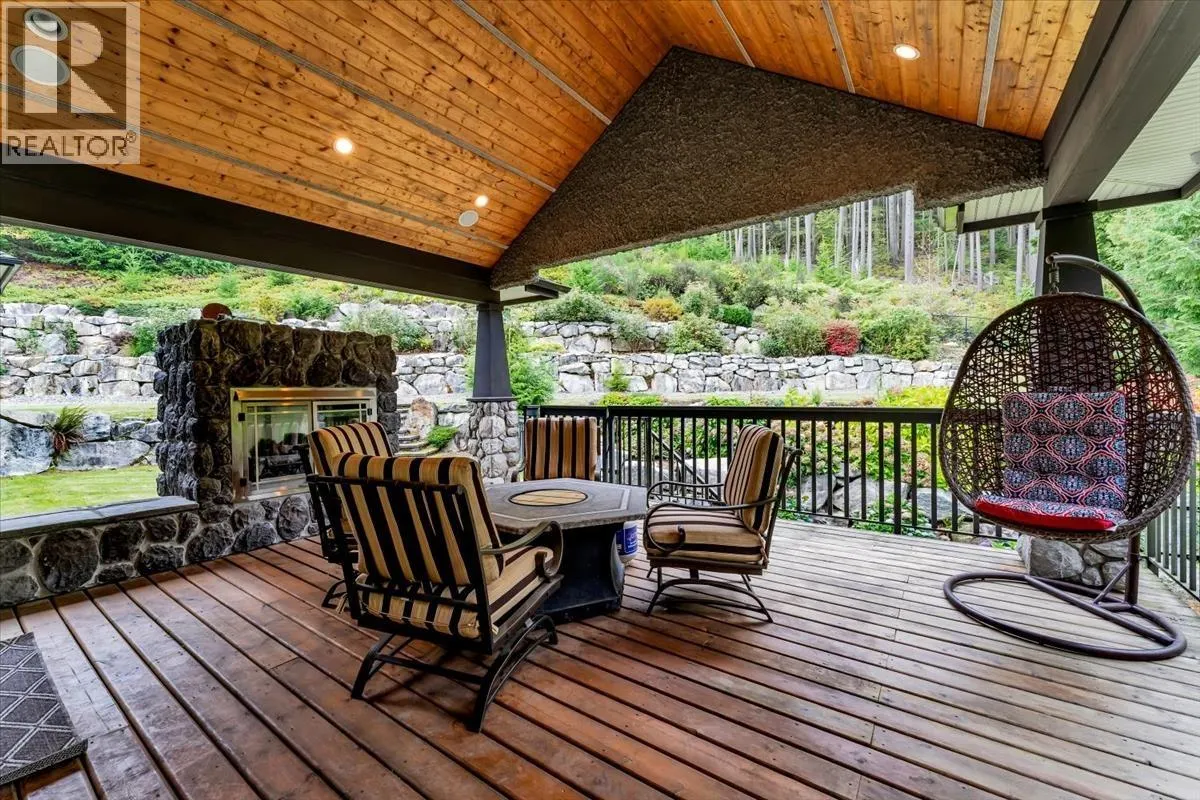 1403 CRYSTAL CREEK DRIVE