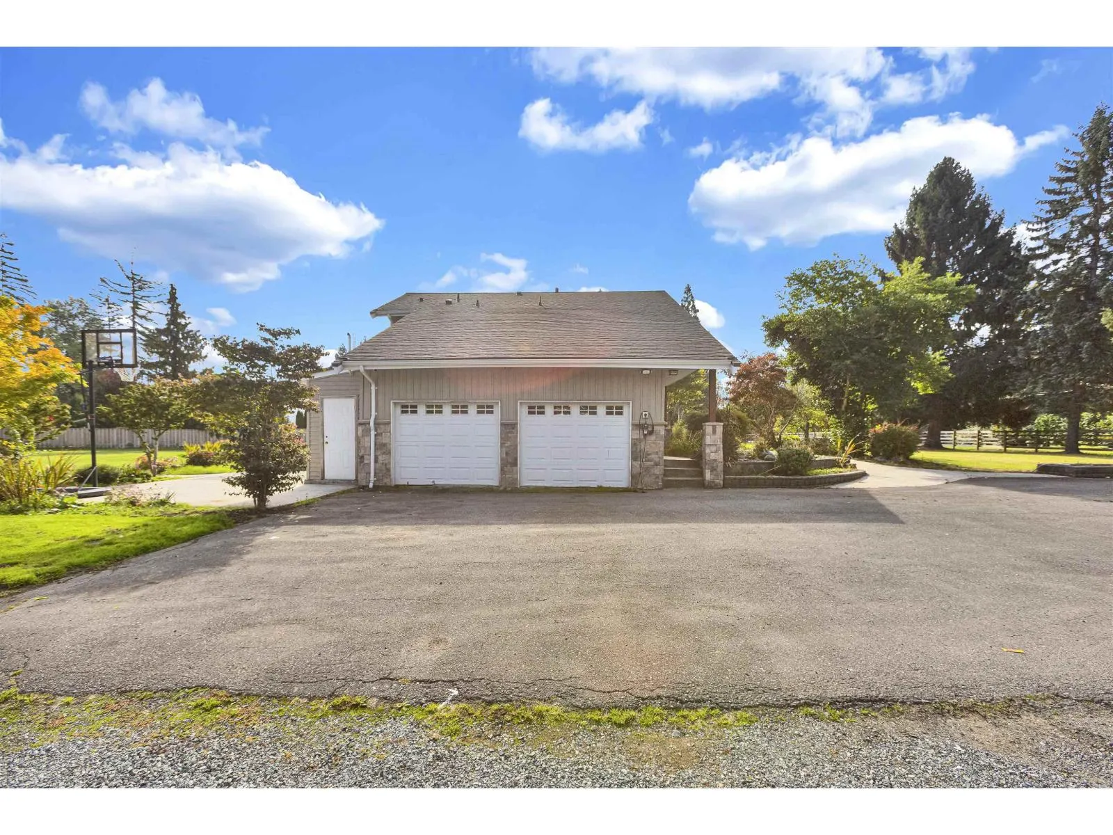 4655 SADDLEHORN CRESCENT