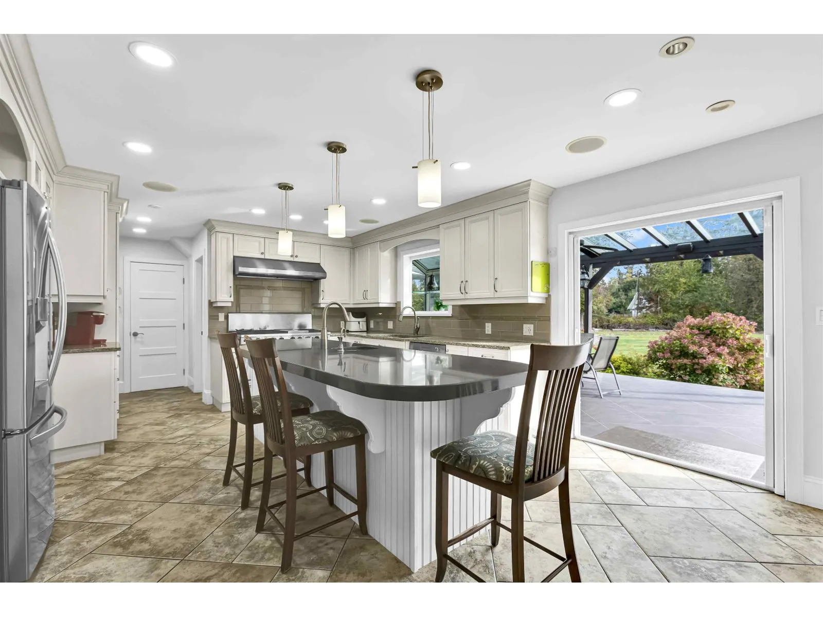 4655 SADDLEHORN CRESCENT
