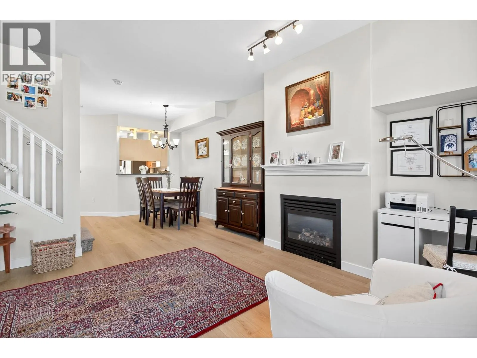 201 815 FIRST STREET