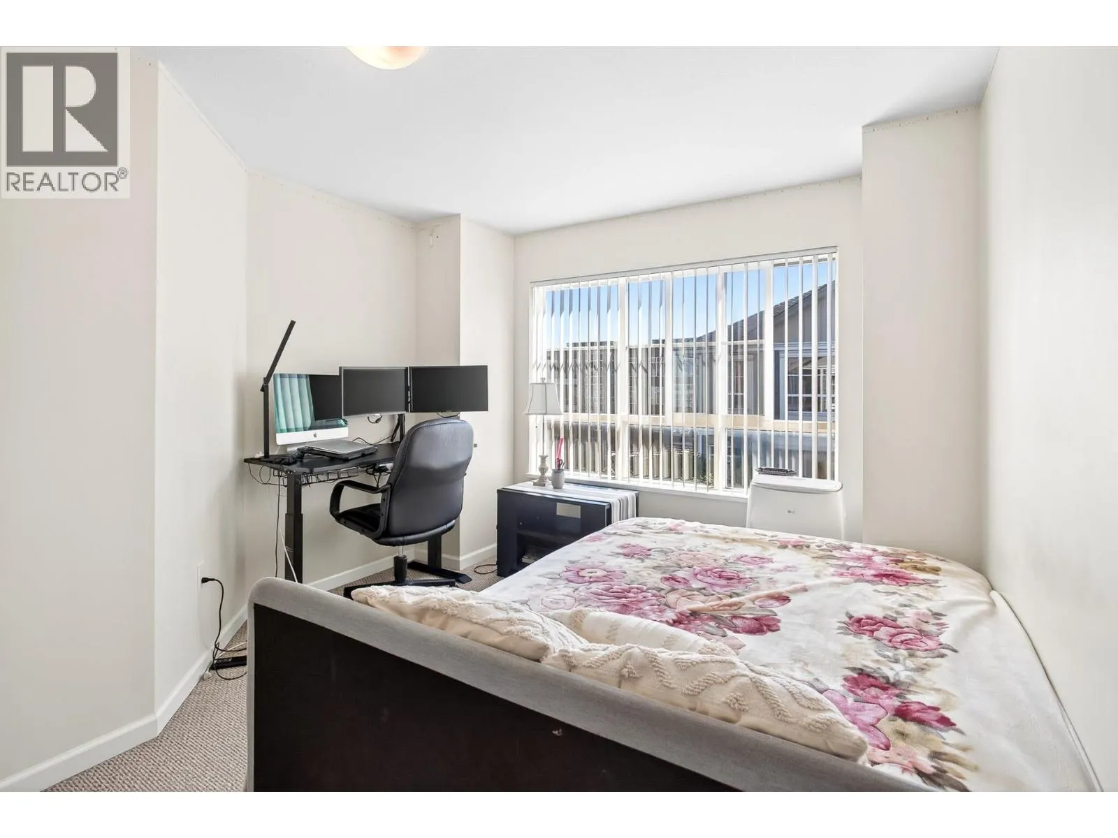 201 815 FIRST STREET