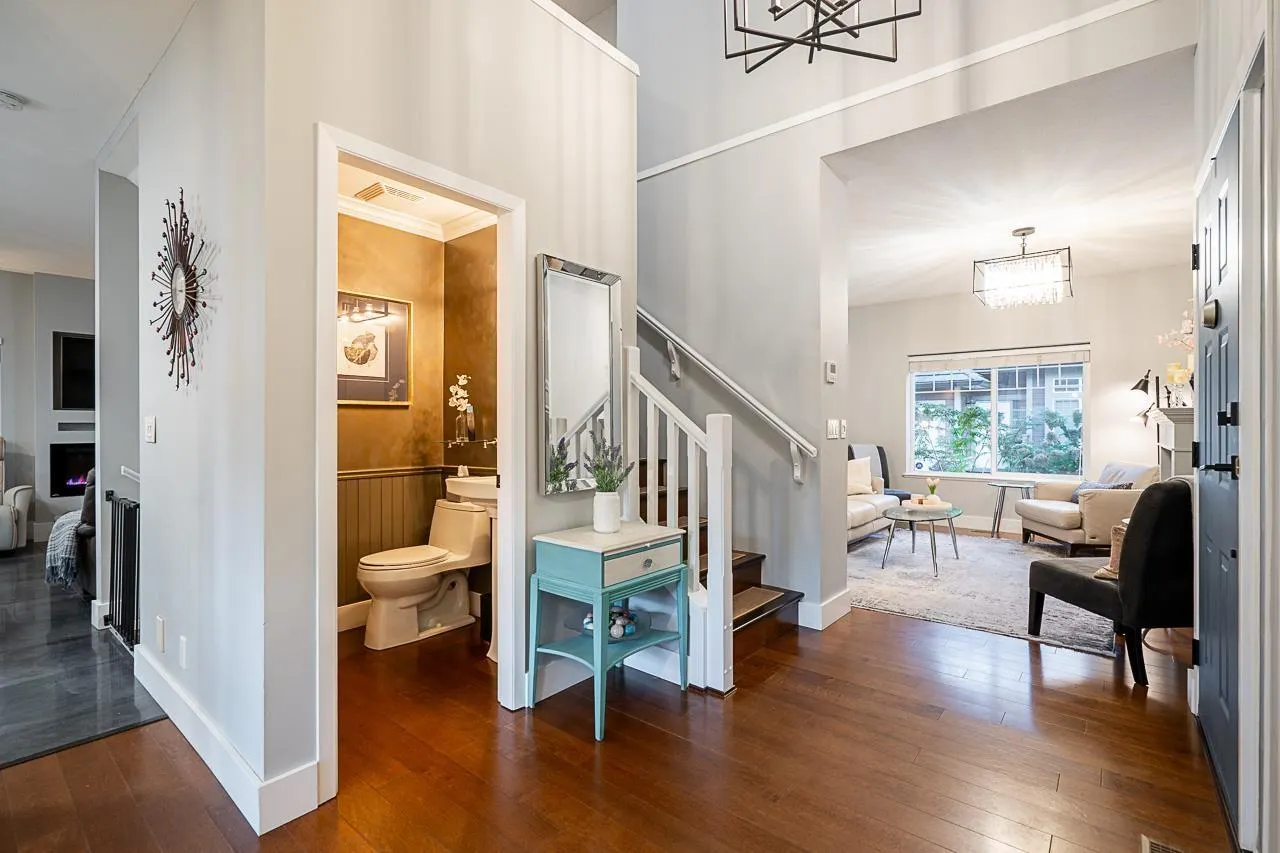 35 3363 ROSEMARY HEIGHTS CRESCENT