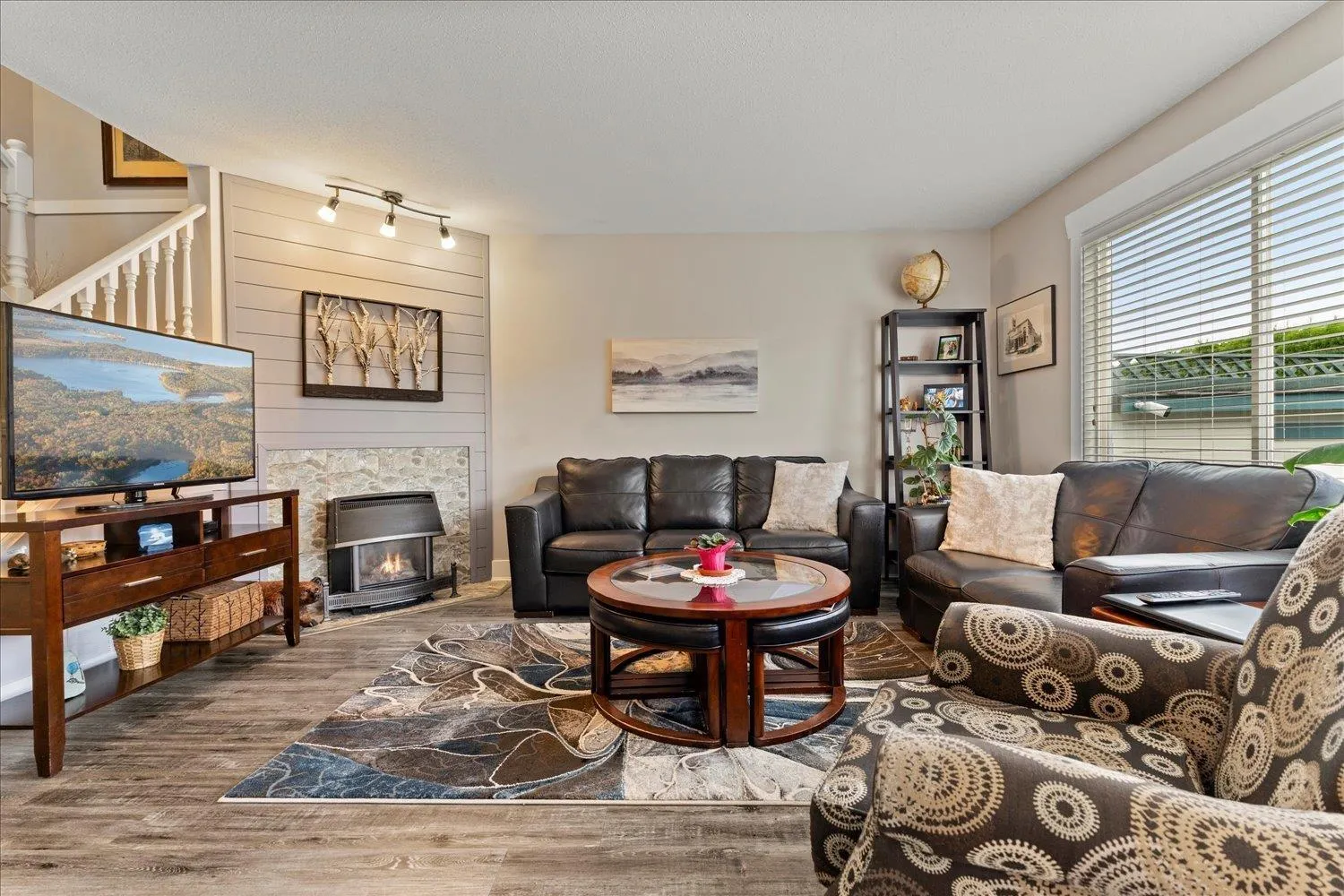 24 6434 VEDDER ROAD|Sardis South