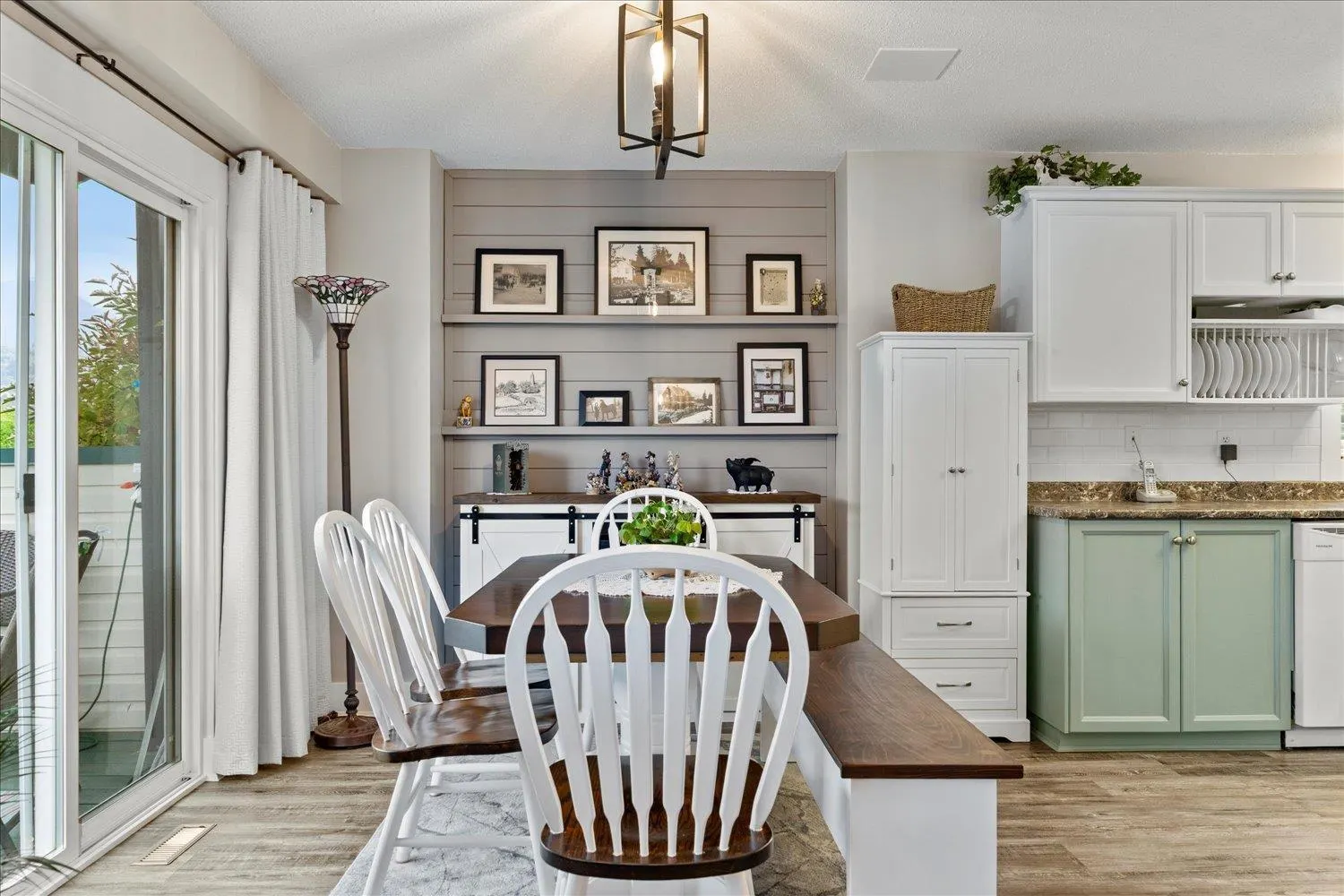 24 6434 VEDDER ROAD|Sardis South