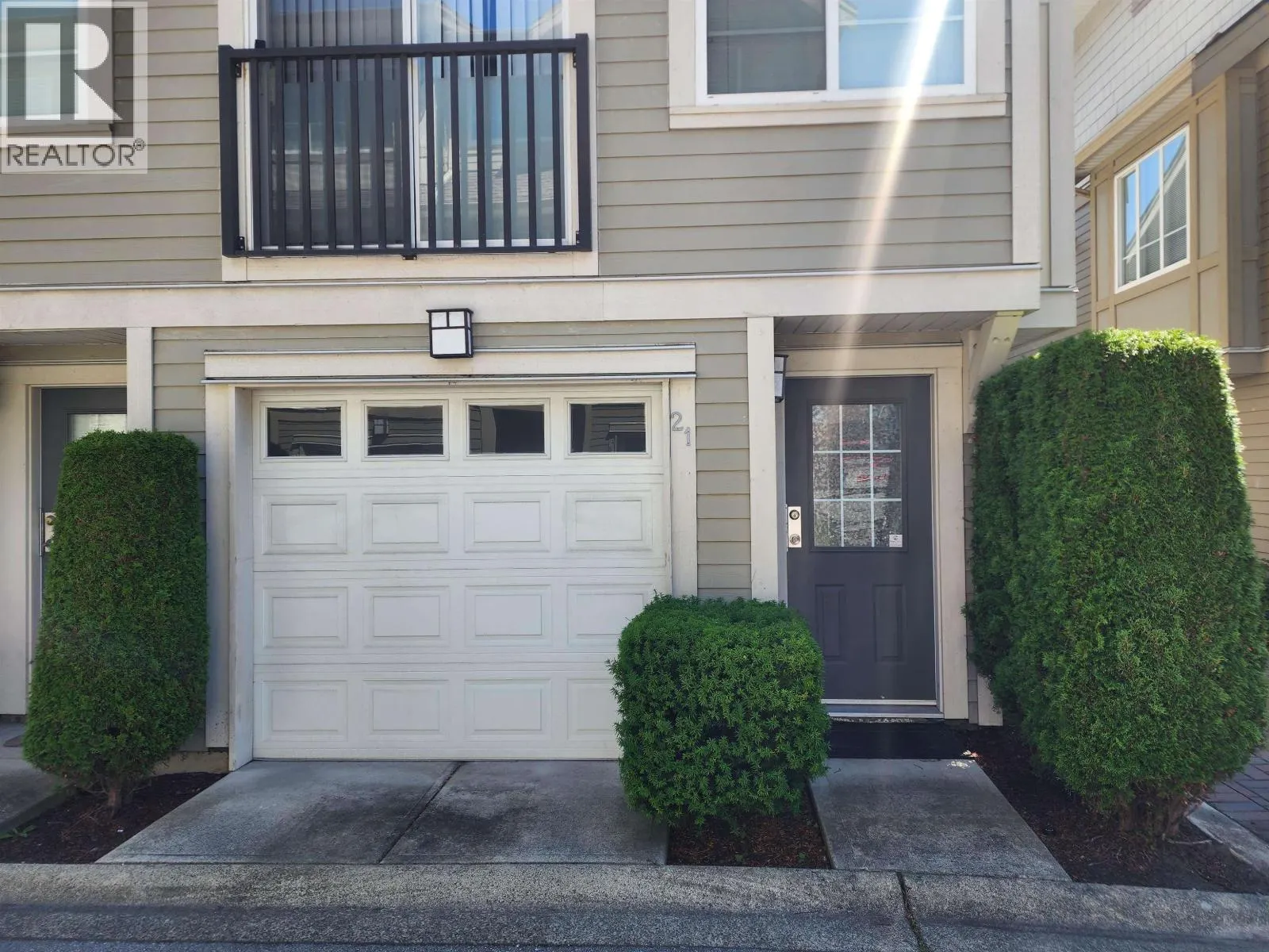 21 8080 FRANCIS ROAD
