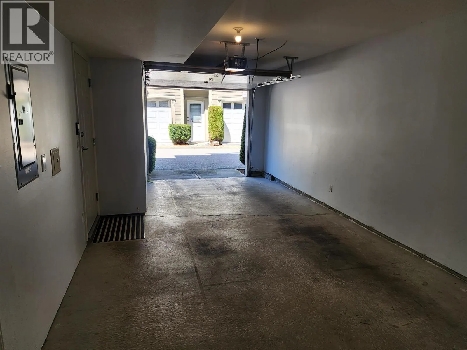 21 8080 FRANCIS ROAD