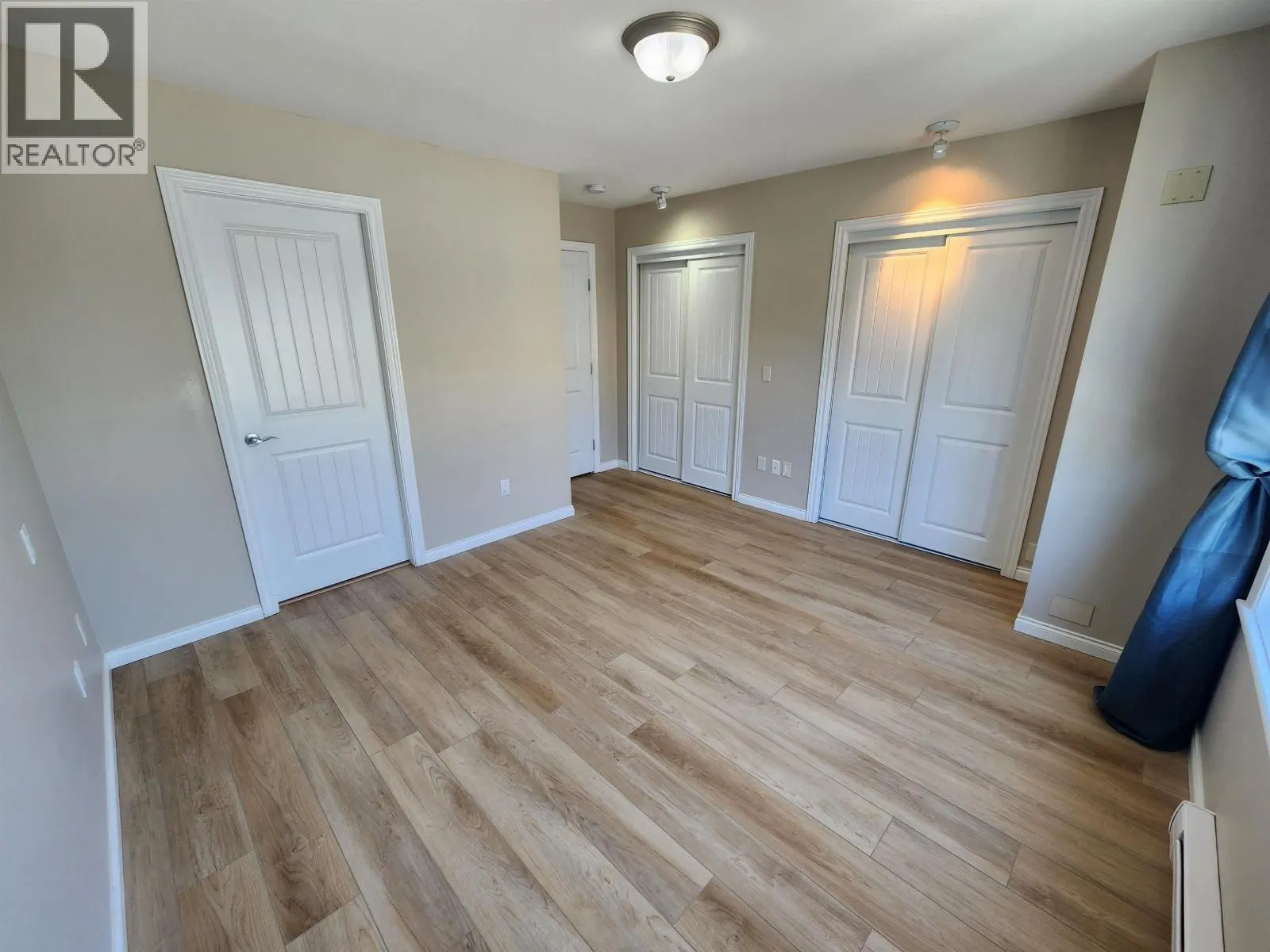 21 8080 FRANCIS ROAD