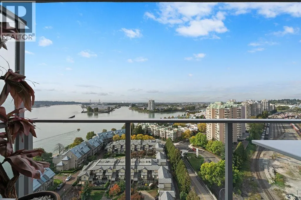 1901 988 QUAYSIDE DRIVE