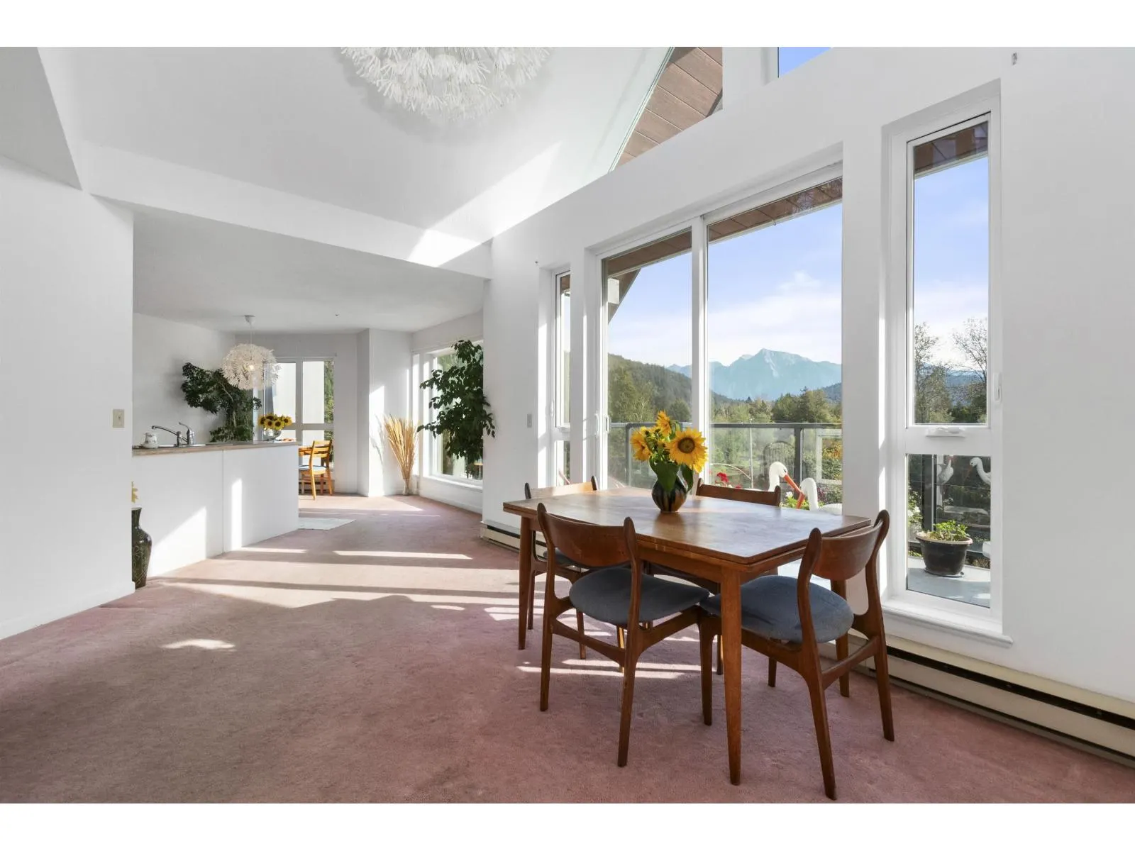317 378 ESPLANADE AVENUE|Harrison Hot Springs