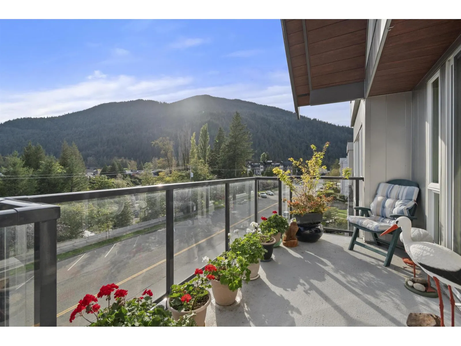 317 378 ESPLANADE AVENUE|Harrison Hot Springs